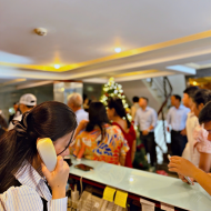 Khách hàng tại Hồng Tươi Hotel