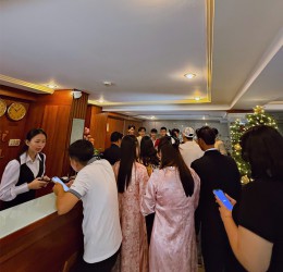 khách sạn Hồng Tươi